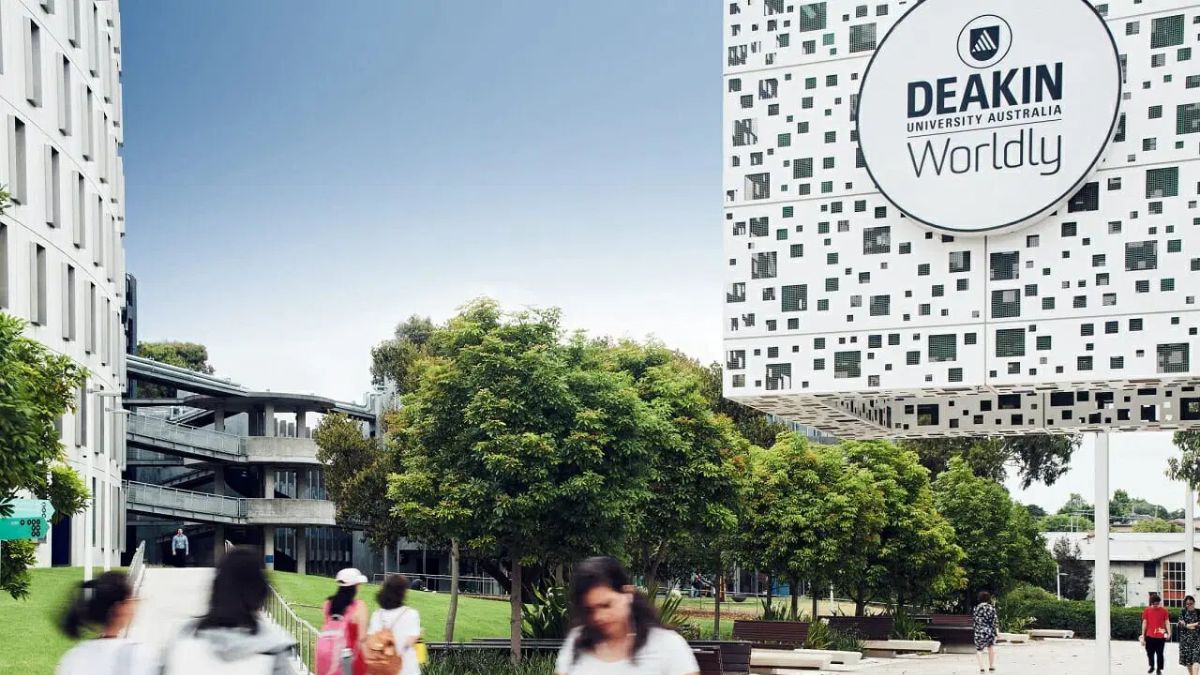 Deakin Vice-Chancellor’s International Scholarship 2026-2027